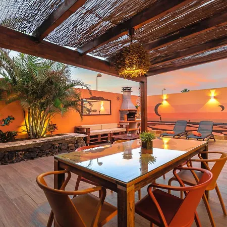 Villa Jacuzzi & Barbecue La Oliva