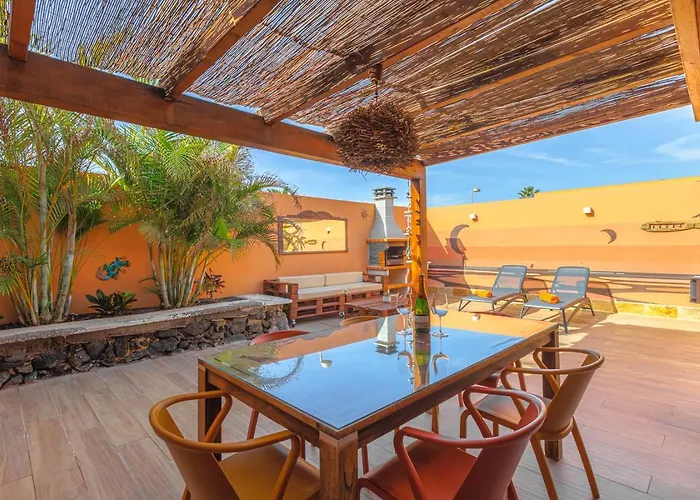 Jacuzzi & Barbecue Villa