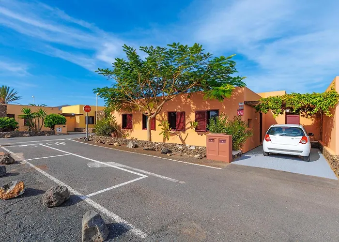 Jacuzzi & Barbecue Villa