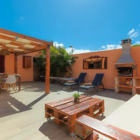 Jacuzzi & Barbecue Vila La Oliva