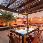 Villa Jacuzzi&barbecue La Oliva