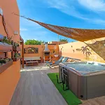 빌라 Jacuzzi & Barbecue