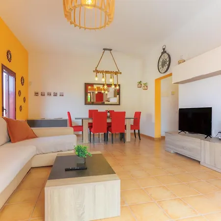 Jacuzzi & Barbecue Villa *