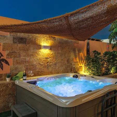 빌라 Jacuzzi & Barbecue
