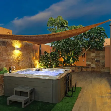 Jacuzzi & Barbecue 빌라
