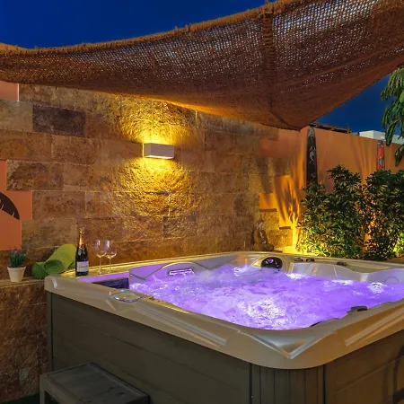 Jacuzzi & Barbecue 빌라